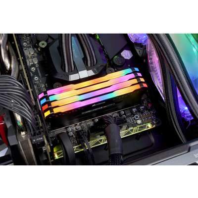 Corsair Vengeance RGB Pro 32GB DDR4 Desktop Memory Black