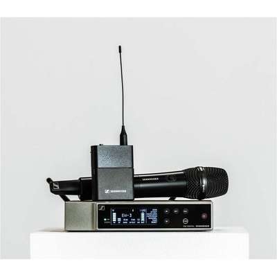 EPOS All-In-One Digital Wireless Handheld Set for Those Who SING Or Speak Featuring