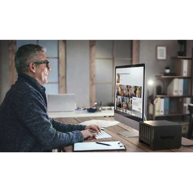 Synology 5-Bay Diskstation DS1522+ (Diskless)