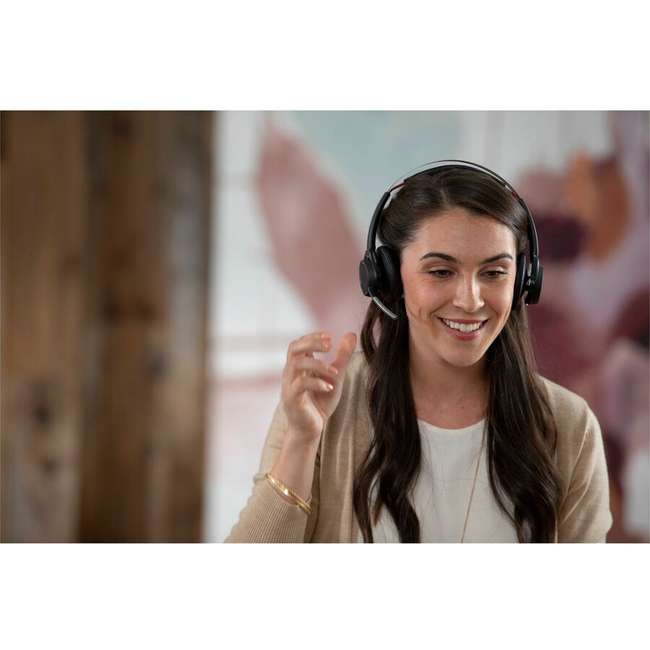 HP Poly Voyager Focus B825 USB-C Headset