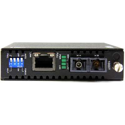 StarTech.com Gigabit Ethernet SM Fiber Media Converter SC 40 km - 1000 Mbps