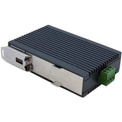 StarTech.com 5 Pt Unmanaged Network Switch - DIN Rail Mount - IP30 Rated