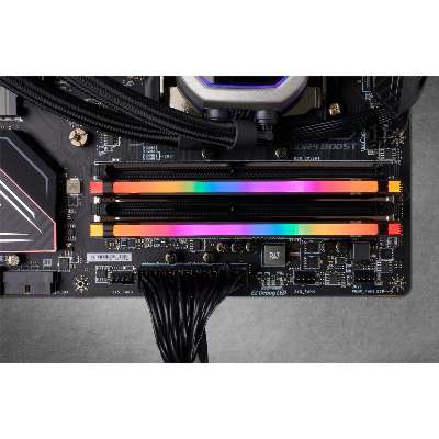 Corsair Memory CMW16GX4M2C3200C16 16GB DDR4 3200MHZ 2X8GB Unbuffered Vengeance RGB