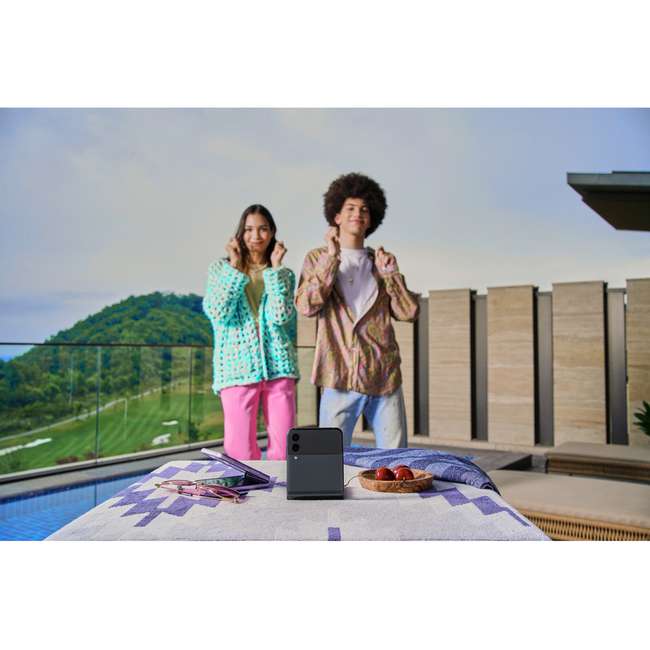 Samsung 128GB Galaxyz FLIP3 5G Unlocked Phantom Black/128GB