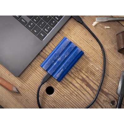 Samsung T7 Shield USB External 2TB SSD