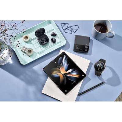 Samsung Galaxy Z FLIP4 5G 256GB Unlocked Graphite