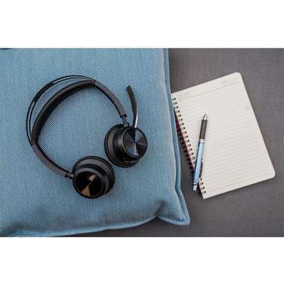 HP Poly Voyager Focus 2 USB-C Headset