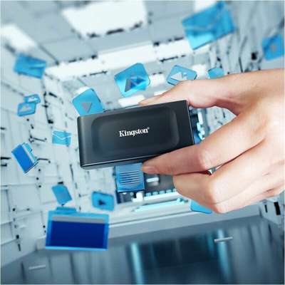 Kingston Technology 2TB XS1000 External USB-C 3.2 Gen 2X2 Portable Solid State Drive