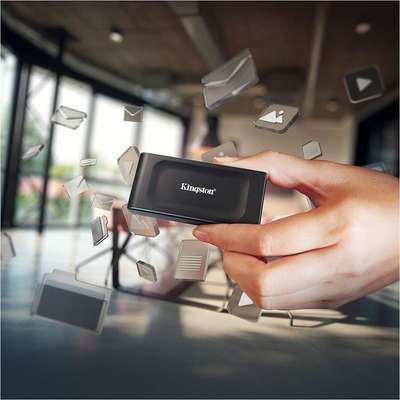 Kingston Technology 2TB XS1000 External USB-C 3.2 Gen 2X2 Portable Solid State Drive